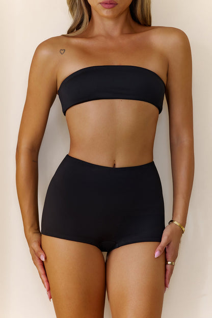 BASE Contour Simply Core Shorts Black