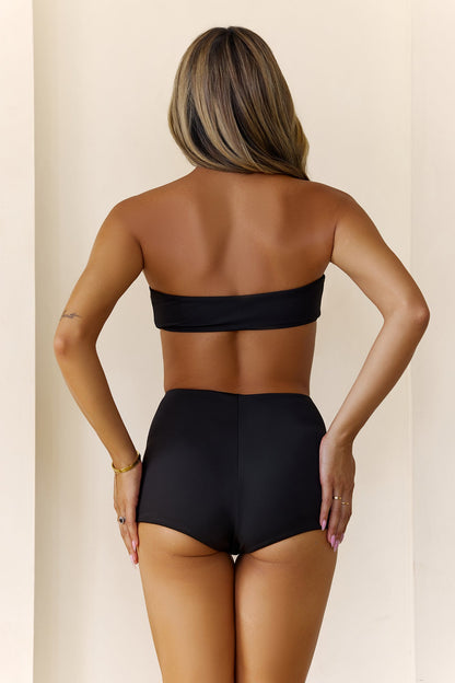 BASE Contour Simply Core Shorts Black